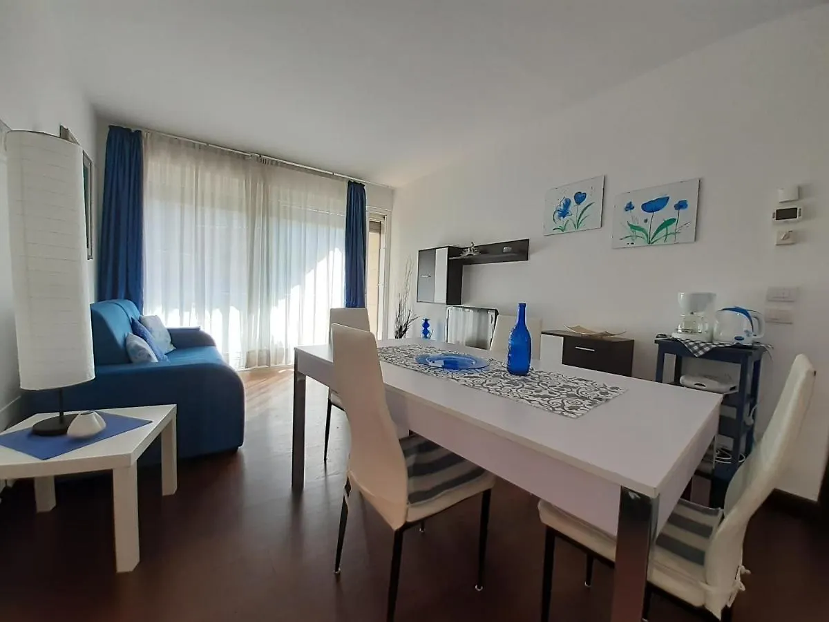 Lake View Apartment 马尔切西内 意大利