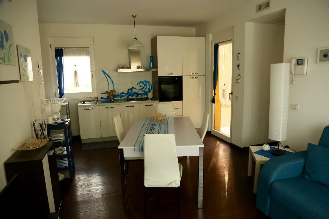 Lake View Apartment 马尔切西内 意大利